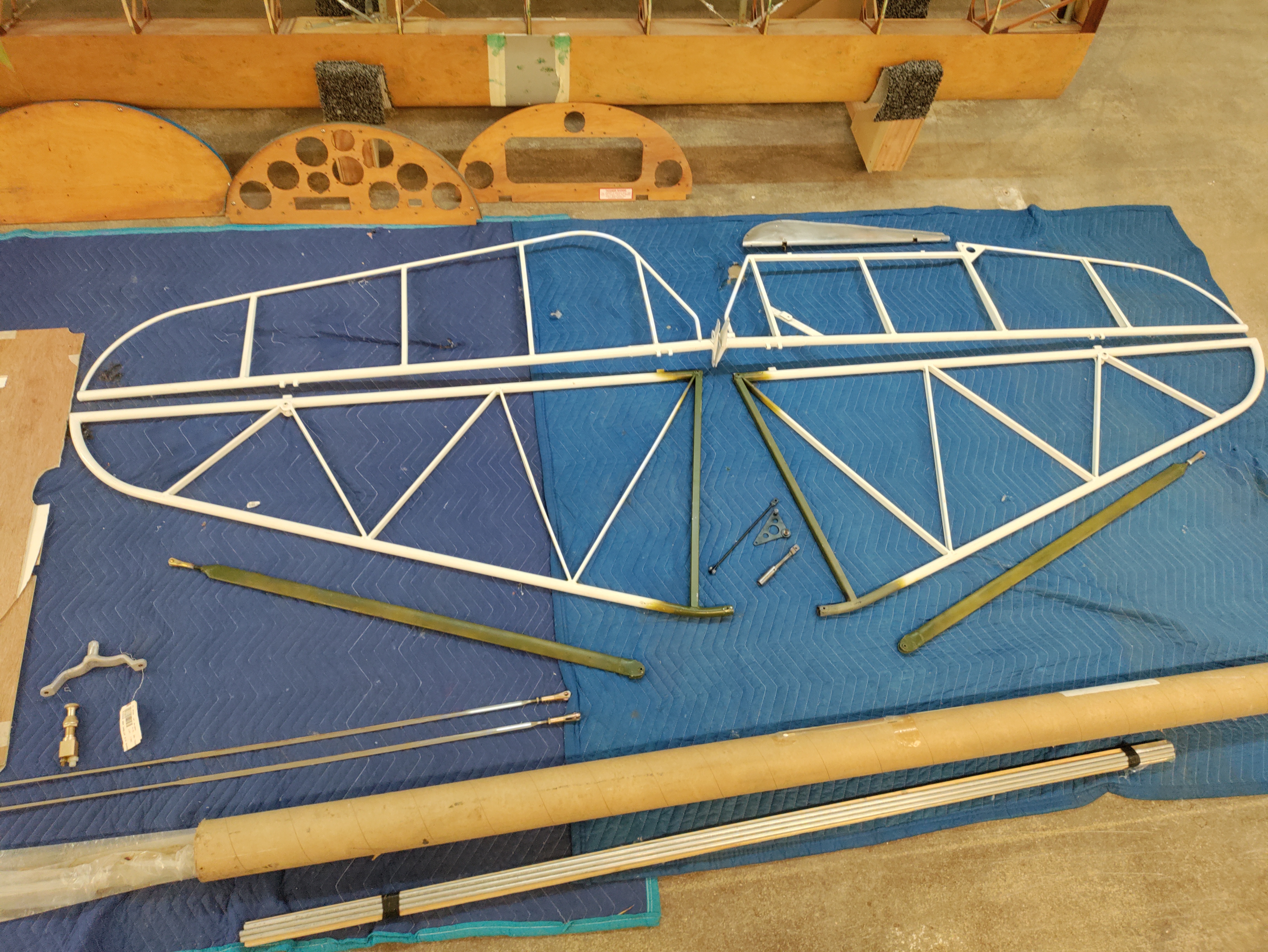 taylorcraft horizantAl tail assemblies.jpg